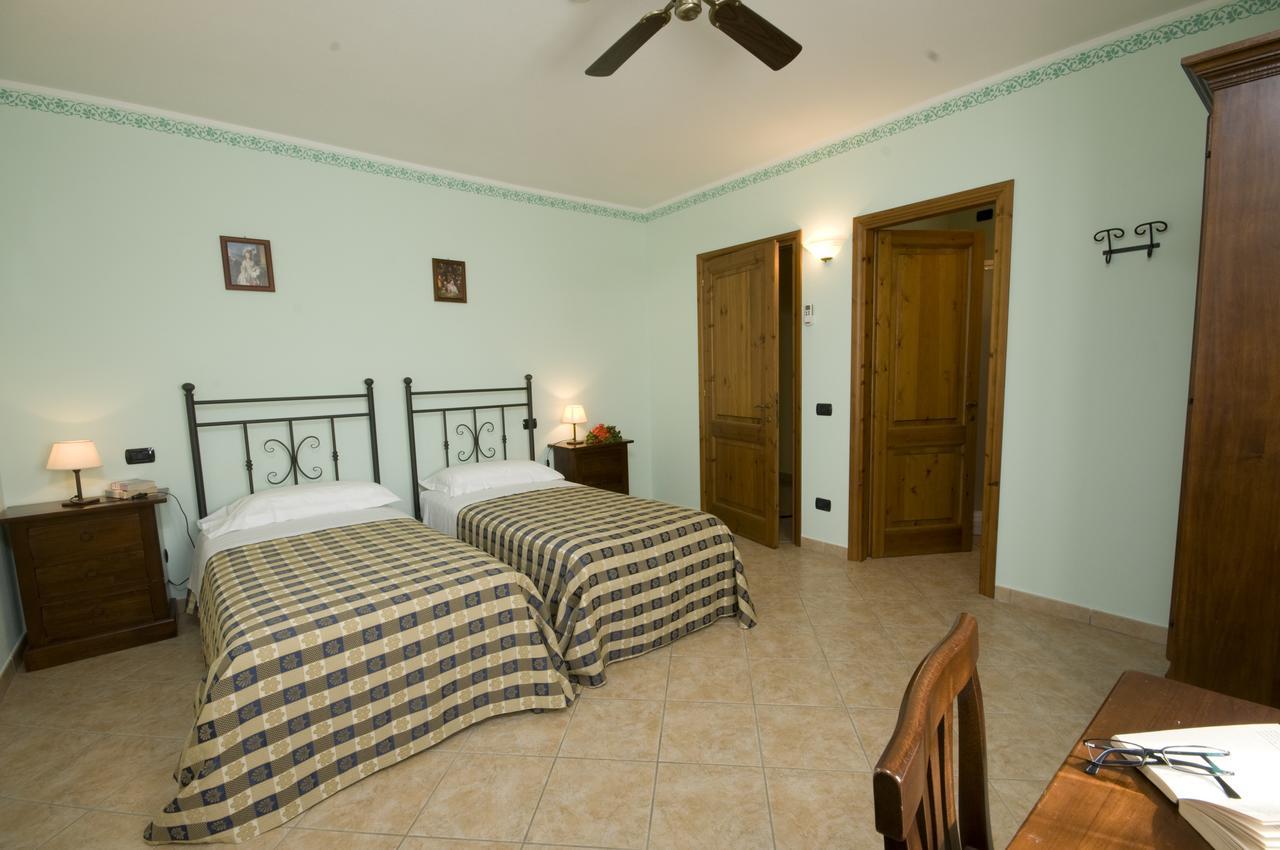 Agriturismo Macinatico San Gimignano Ngoại thất bức ảnh